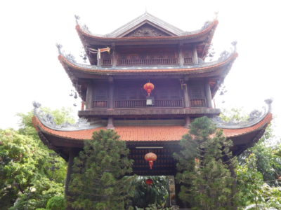 ハイフォンの有名なお寺Pho Chieu Pagodaの建物