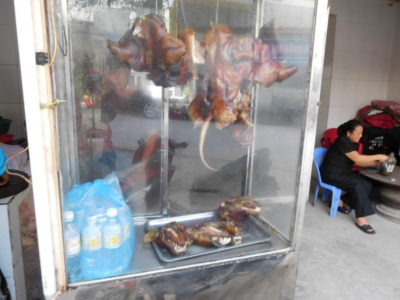 ハイフォンの犬肉を売っている食堂
