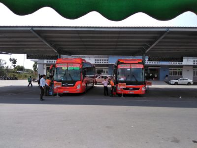 ベトナムのカントーのフンチャンバス（Futa bus）
