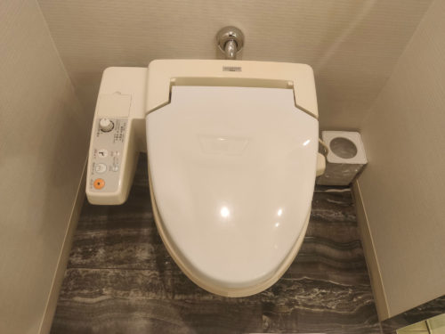 ANAクラウンプラザホテル大阪のビジネスホテルトイレ
