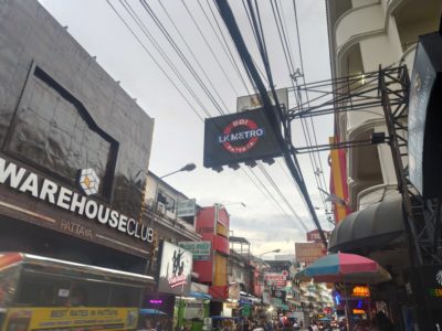 タイのパタヤのLKメトロのバー街